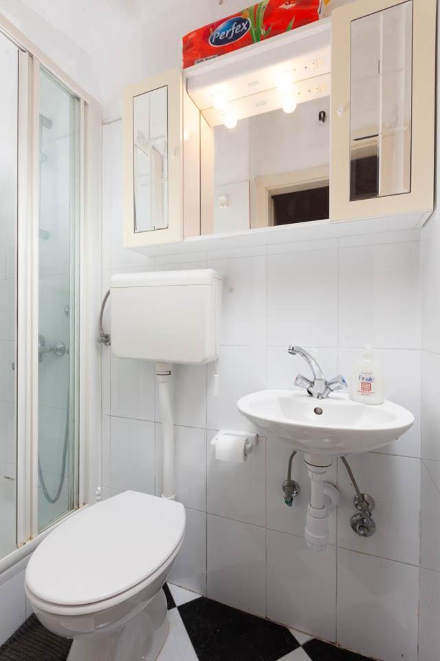 פודגורה Apartmani Marija מראה חיצוני תמונה