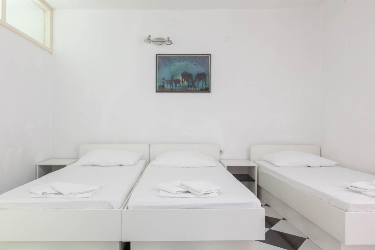 פודגורה Apartmani Marija מראה חיצוני תמונה